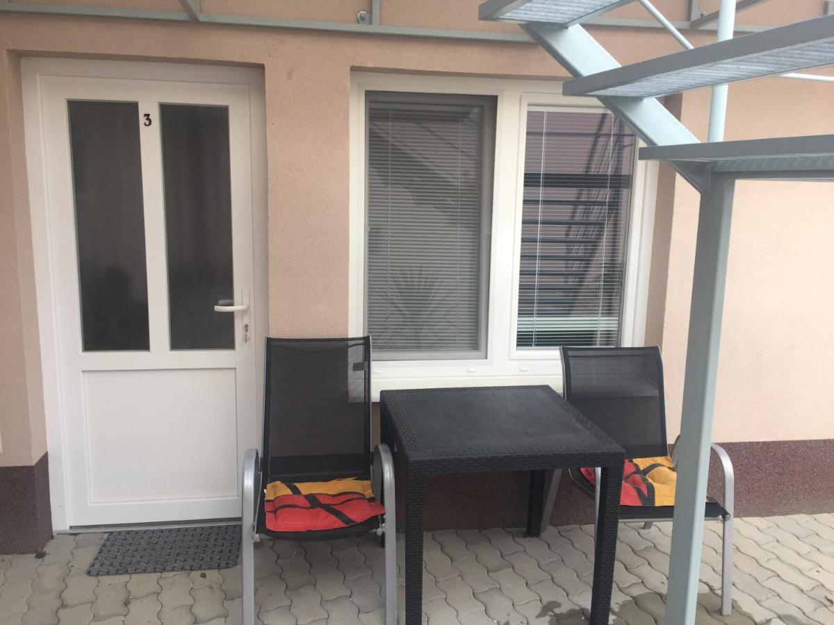 Sunny Apartman Sturovo Ngoại thất bức ảnh